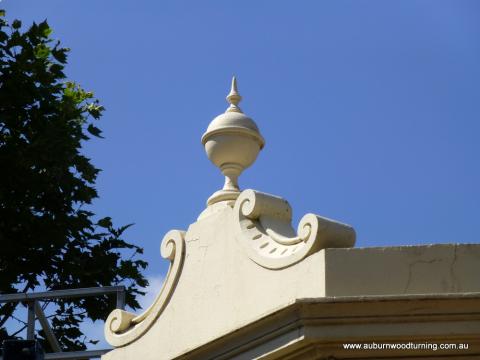 Parapet finial